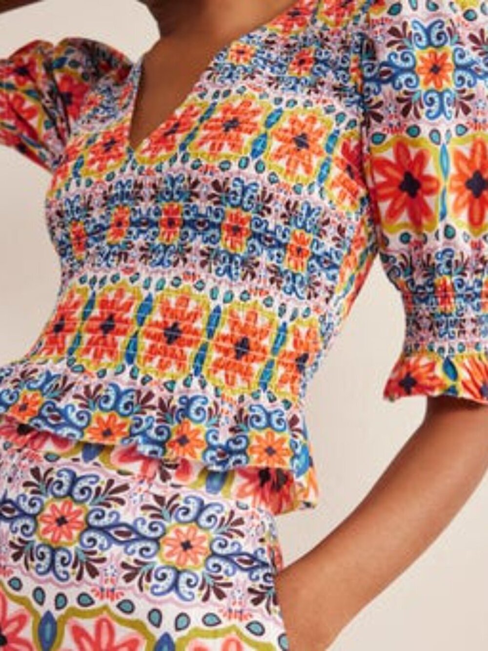 Boden Smocked Bodice Crop Top Multi Tapestry Stripe Ruffle Floral Vacation US 6 - Picture 3 of 15